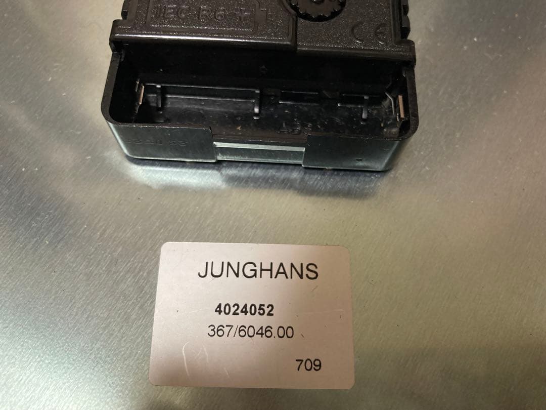 JUNGHANS マックス・ビル 掛時計　訳あり
