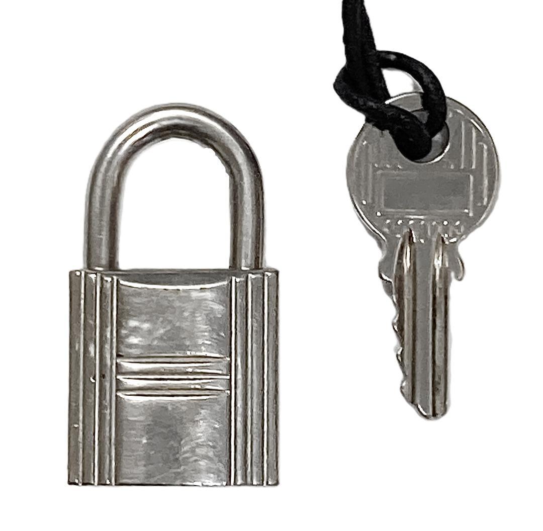 エルメス カデナ＆キー＆革紐 No.114 シルバー 中古品 (62105)