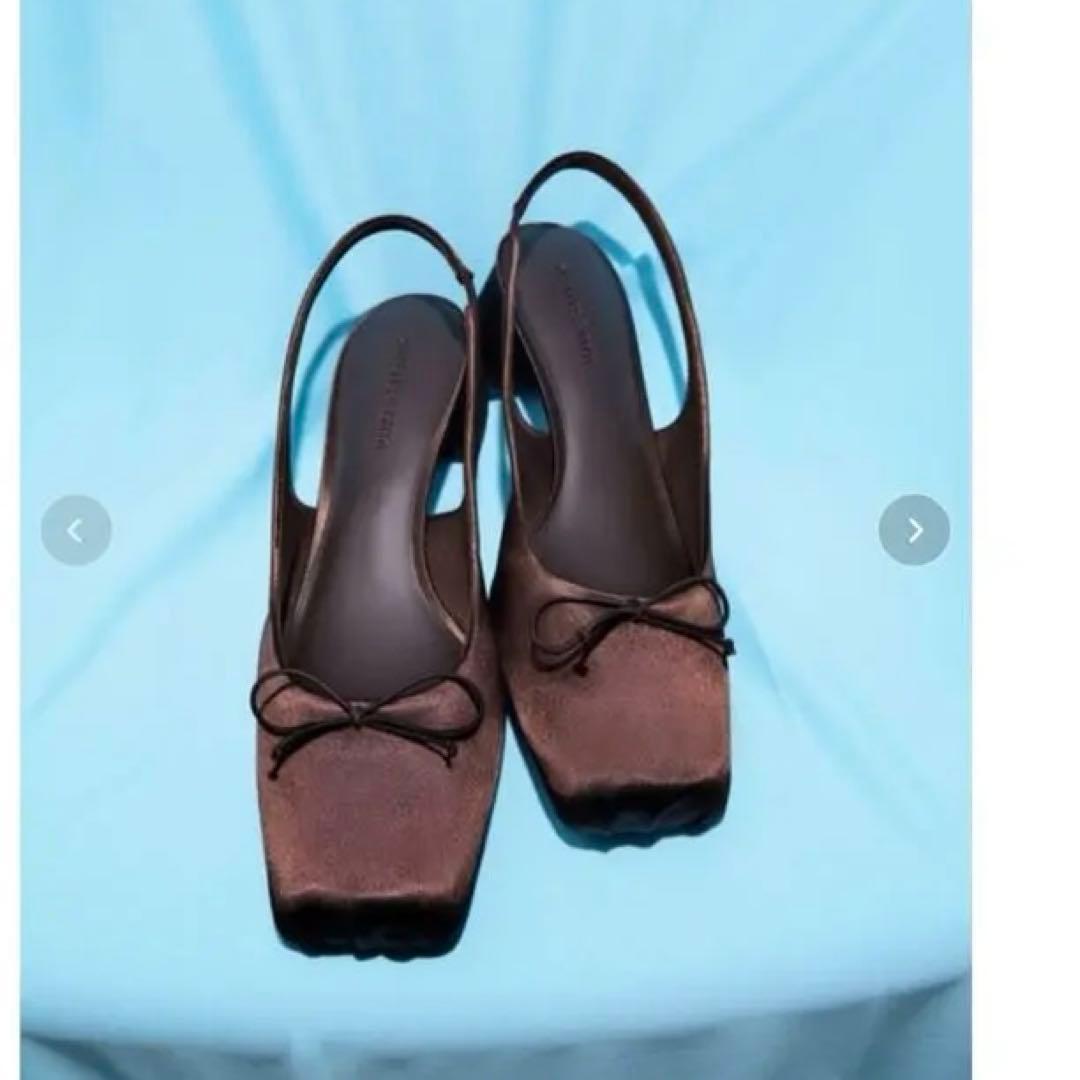 CHARLES & KEITH サテン ボウスクエアトゥスリングバックパンプス