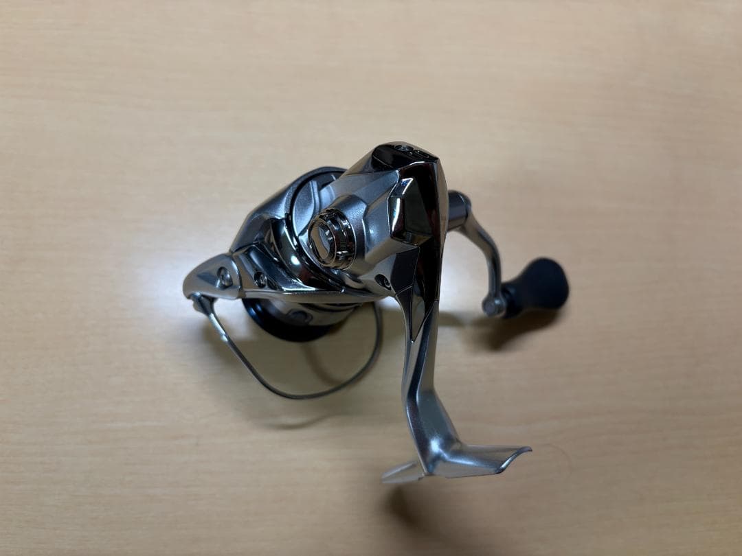 SHIMANO 19 STRADIC C2000S スピニングリール