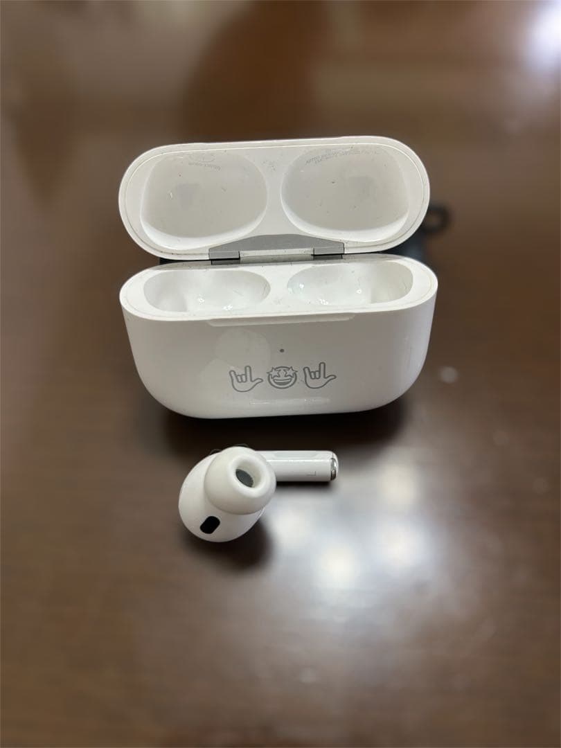 AirPods Pro 第2世代 本体 左イヤホンのみ PQD93J/A