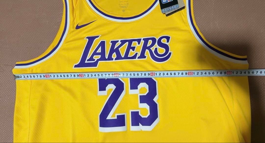 新品 定価16500円 Nike Lakers ユニフォーム レブロン 正規品