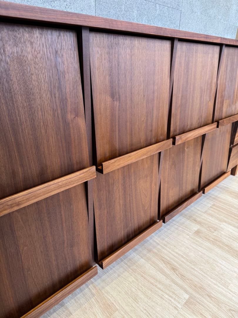 【美品】マガジンレコードラック 本棚 ウォールナット、高野木工 W1800