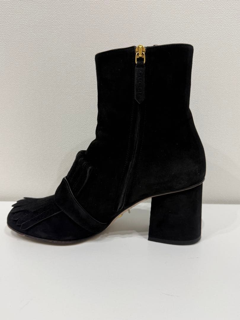 グッチ　ショートブーツ マーモント スエード フリンジ　ブラック サイズ38