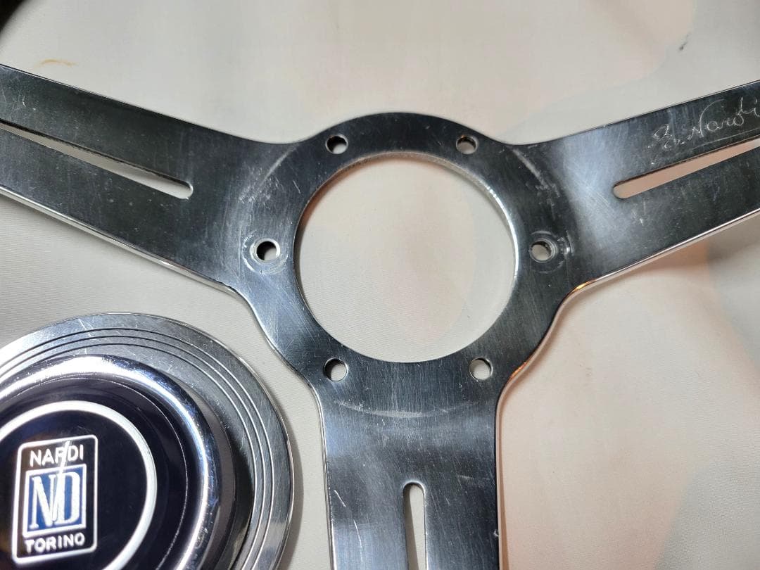 -★NARDI ナルディ　クラシック　ウッドステアリング　33mm