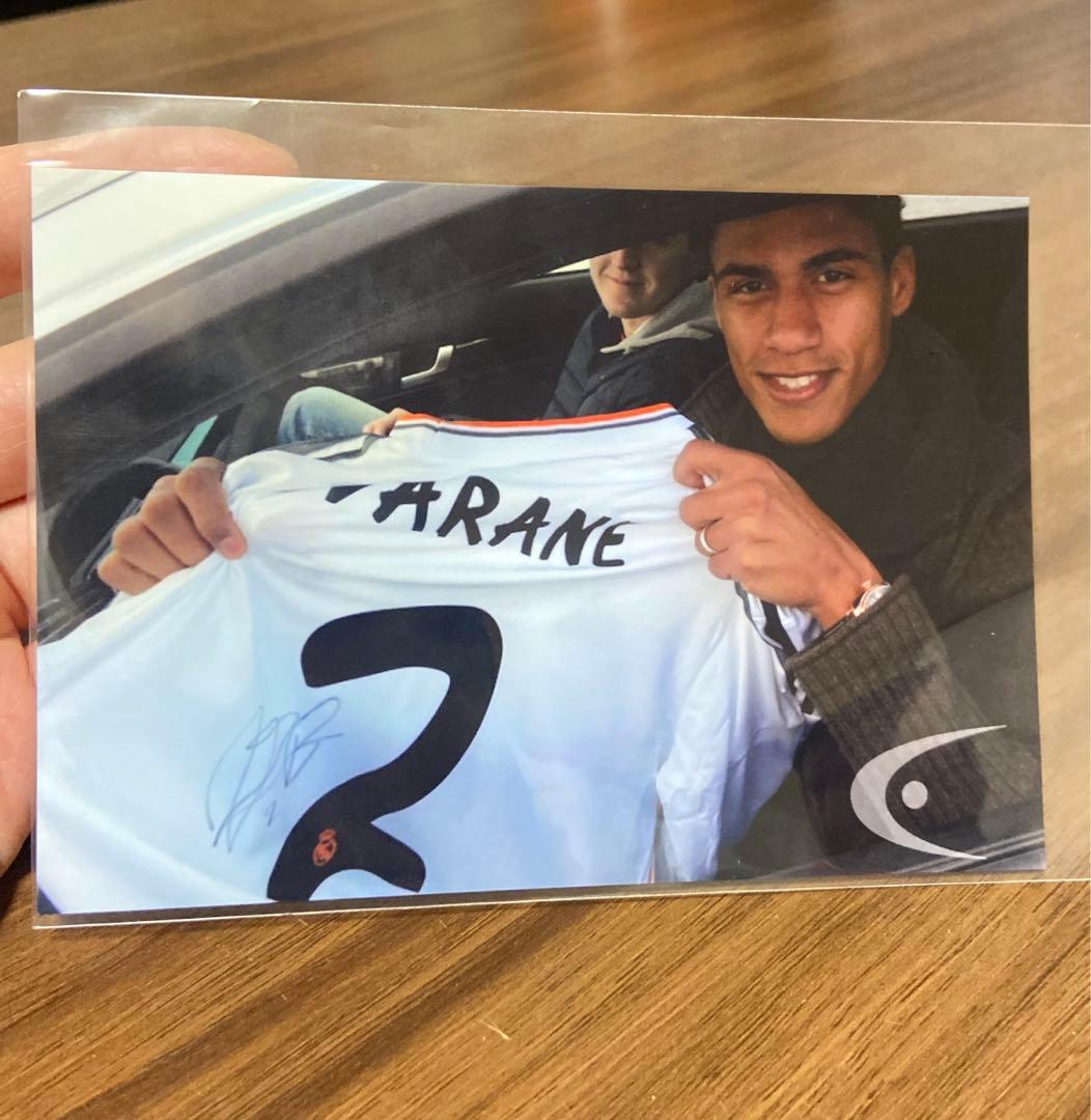 ラファエル・ヴァラン直筆サインユニフォーム