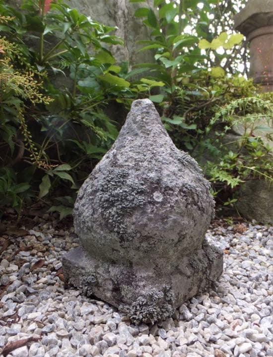 【苔むした古い宝珠・関守石・オブジェ】庭石箱庭苔鉢造園ガーデニングオーナメント