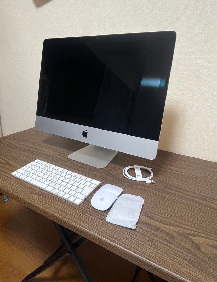Apple iMac 21.5インチ