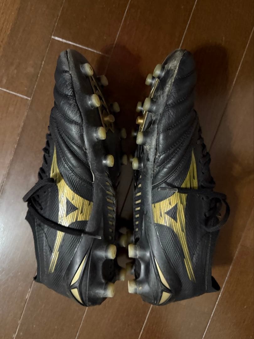 Mizuno サッカーシューズ 黒/金 スパイク
