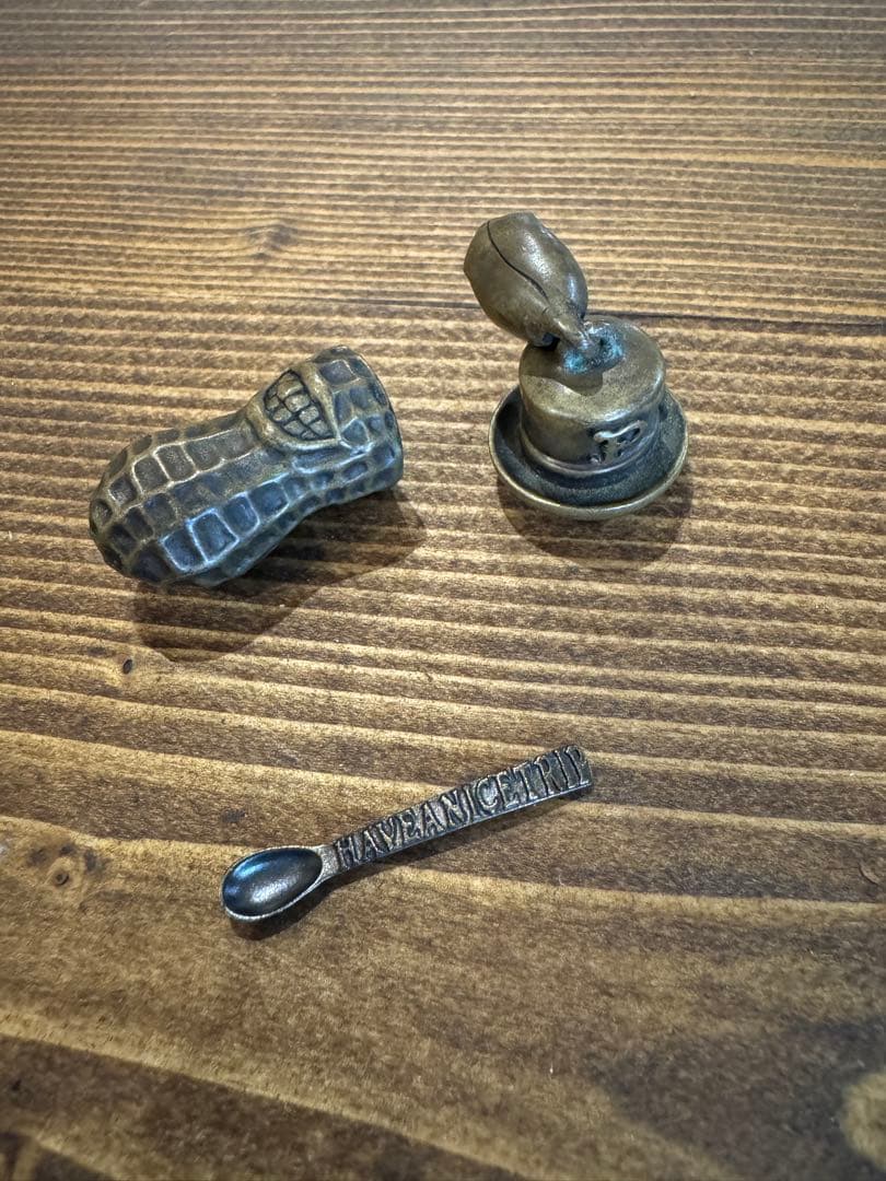 PEANUTS &CO キーホルダー　真鍮