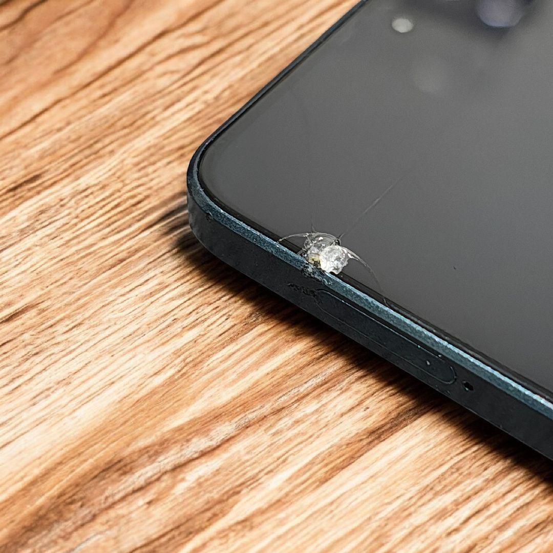 OPPO Reno11 A 128GB/8GB 画面ひび