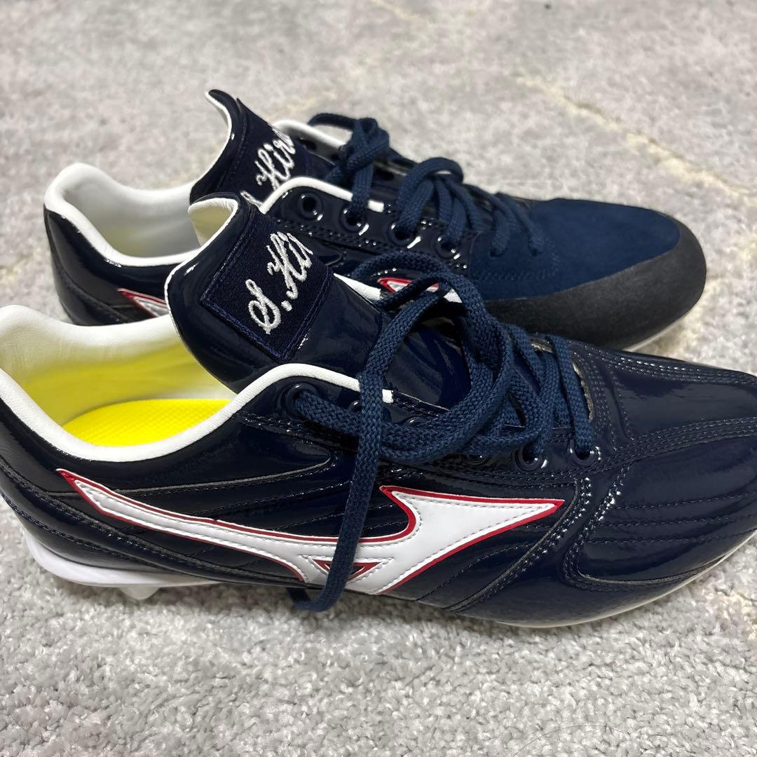 Mizuno グローバルエリートスパイク ネイビー　　左投手用　新品