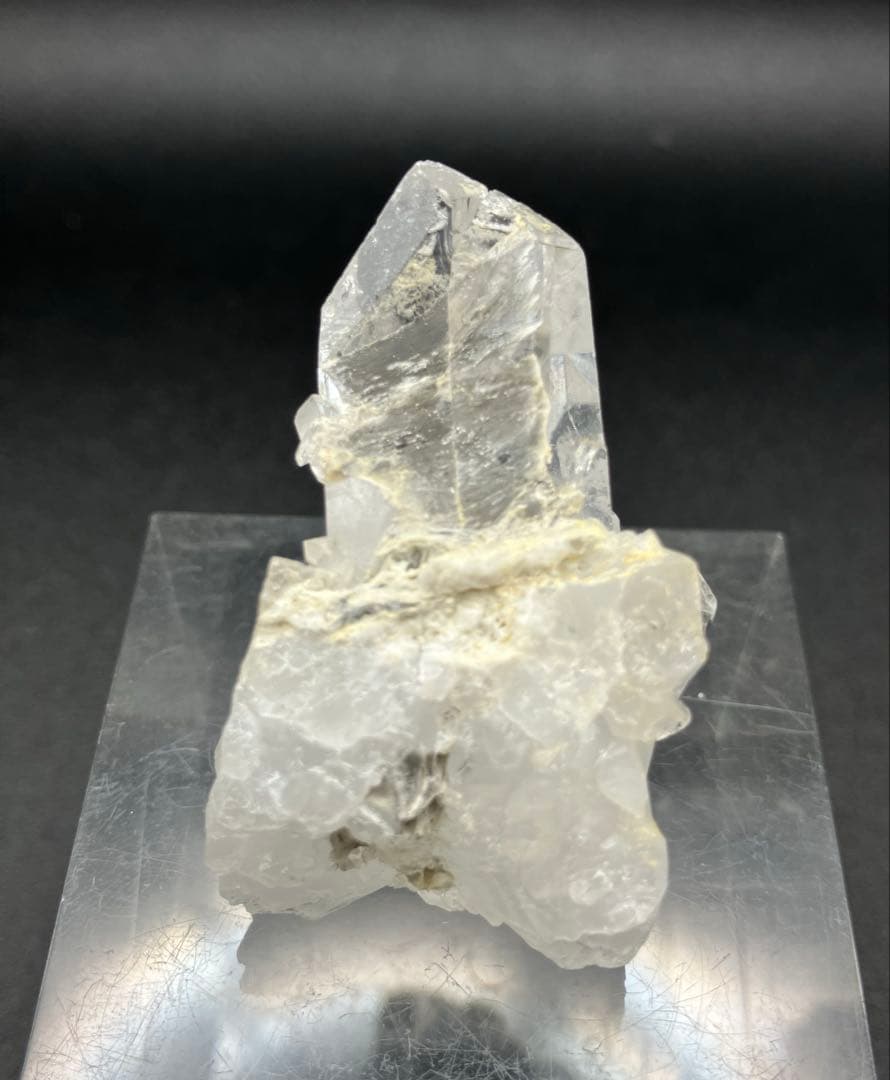 ヒマラヤ水晶 マニハール産 アイリスクォーツ 大型結晶 天然石 パワーストーン