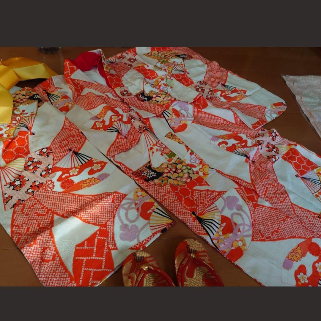 七五三 着物セット 草履 伝統柄 お祝い着7歳5歳　　お宮参り 記念撮影写真 扇