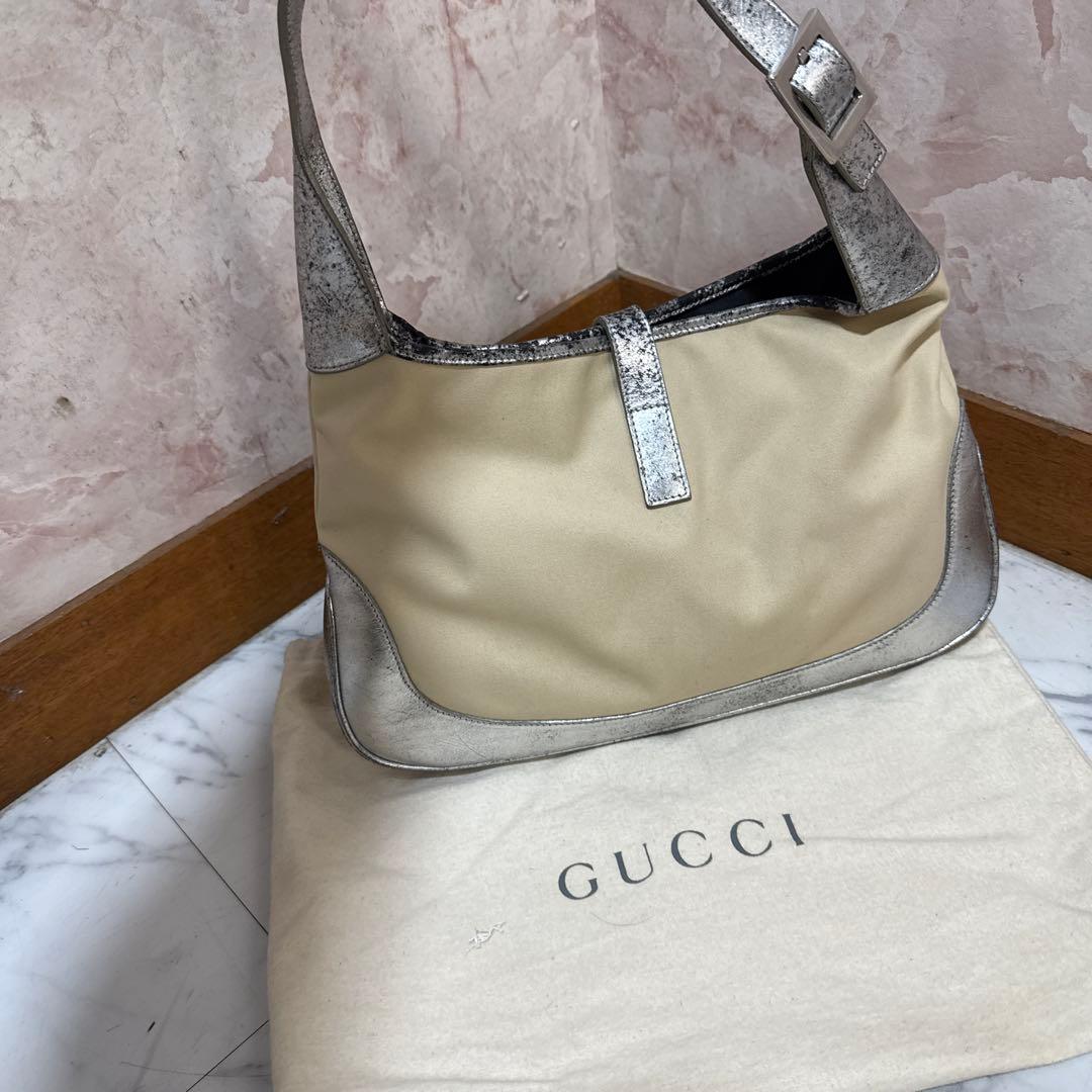 P*e様 GUCCI ジャッキー ショルダーバッグ ベージュ/シルバー