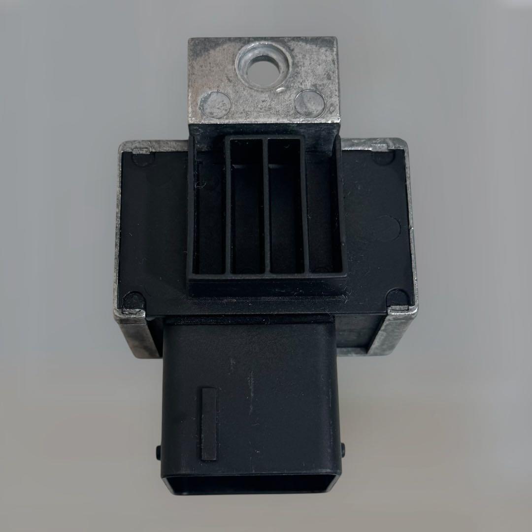 日産 NV350 キャラバン グローコントロールユニット