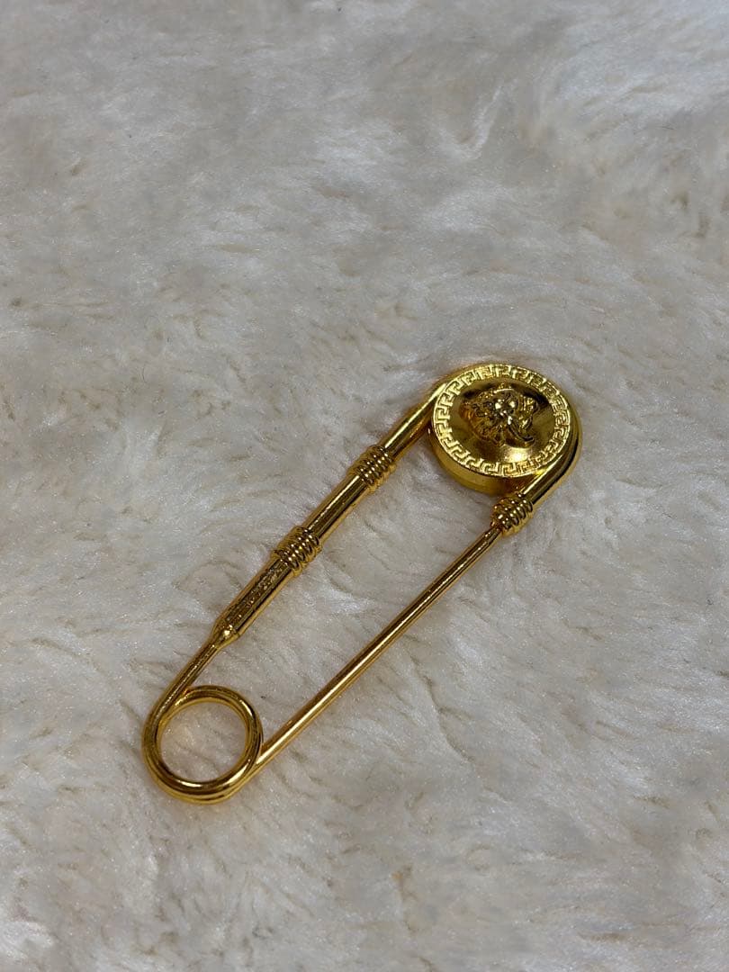 Versace ピン ブローチ 7.7センチ 正規品