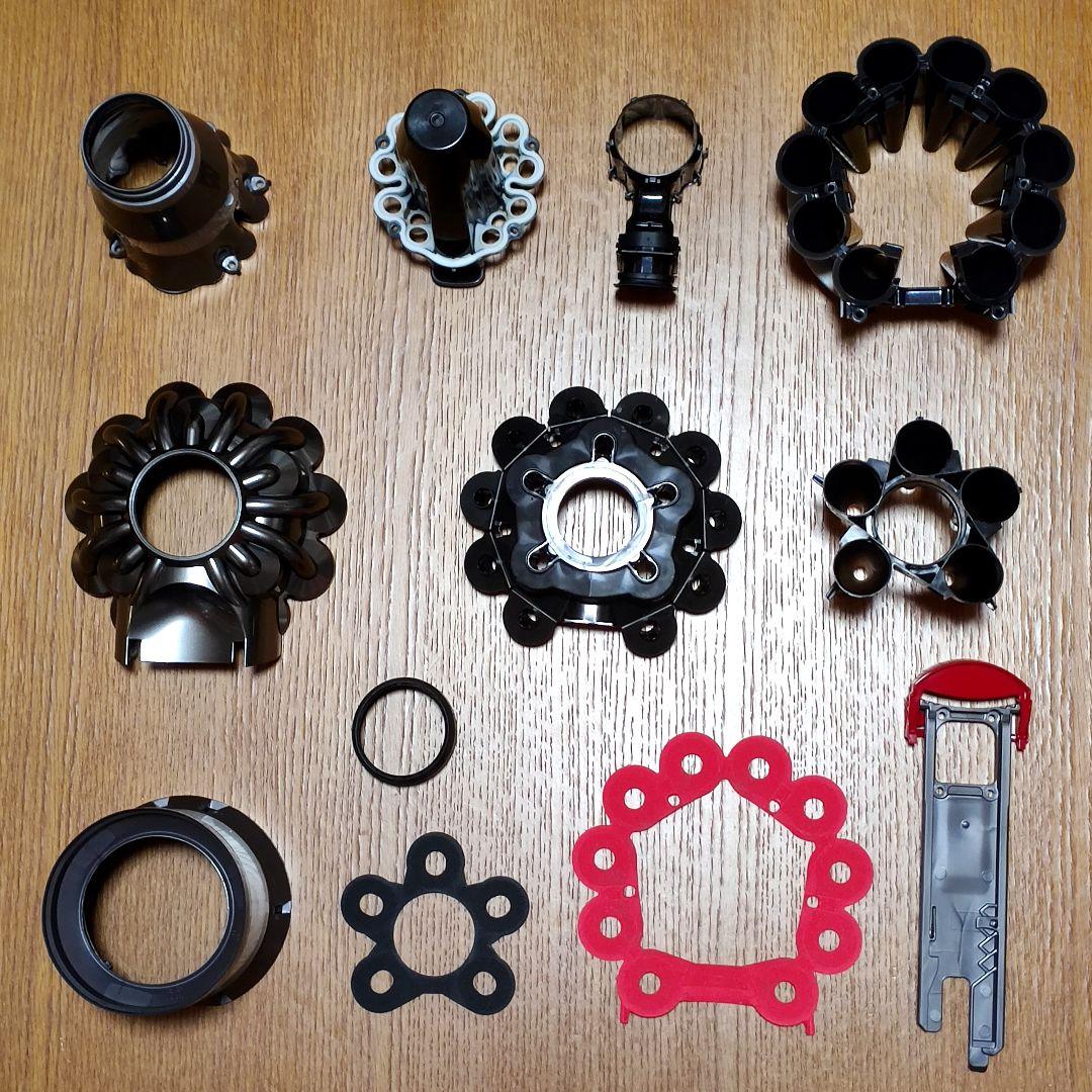 ダイソンV8 SV10 ＋マキタ18vアダプターセット 分解清掃済み 動作品