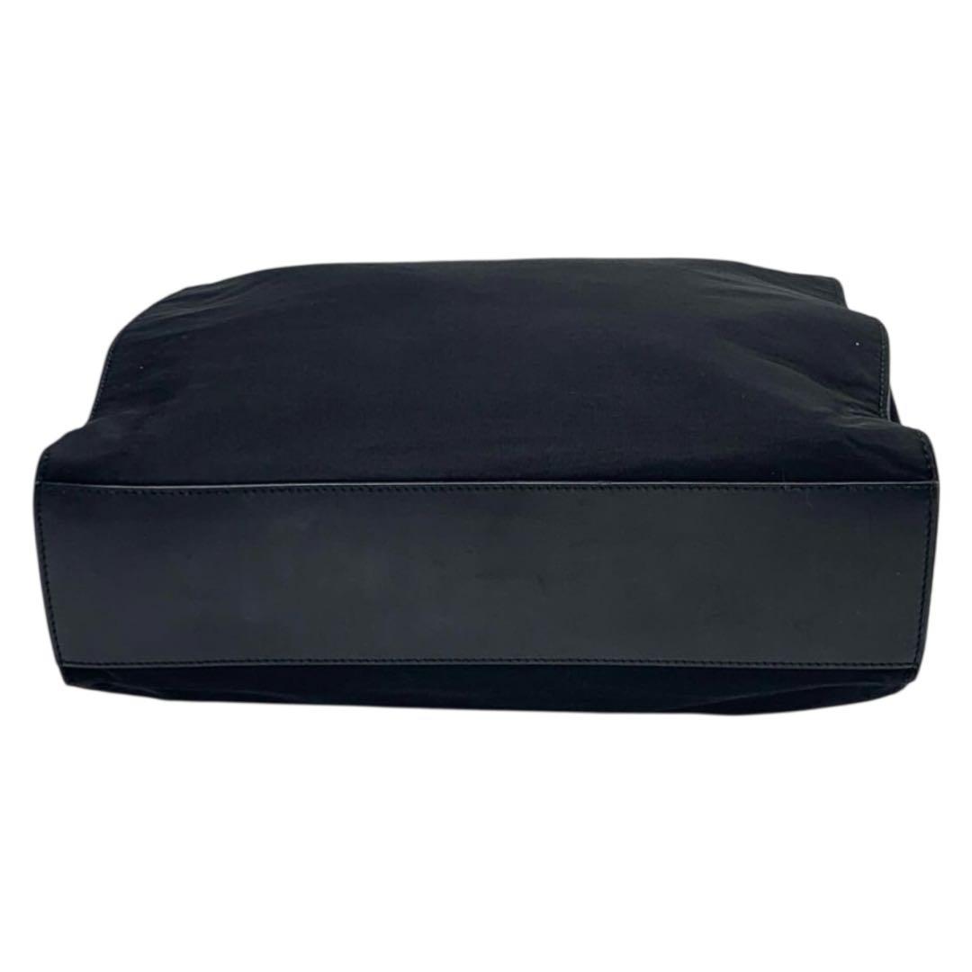 【美品】PRADA トートバッグ ハンドバック　A4サイズ可能 三角ロゴ