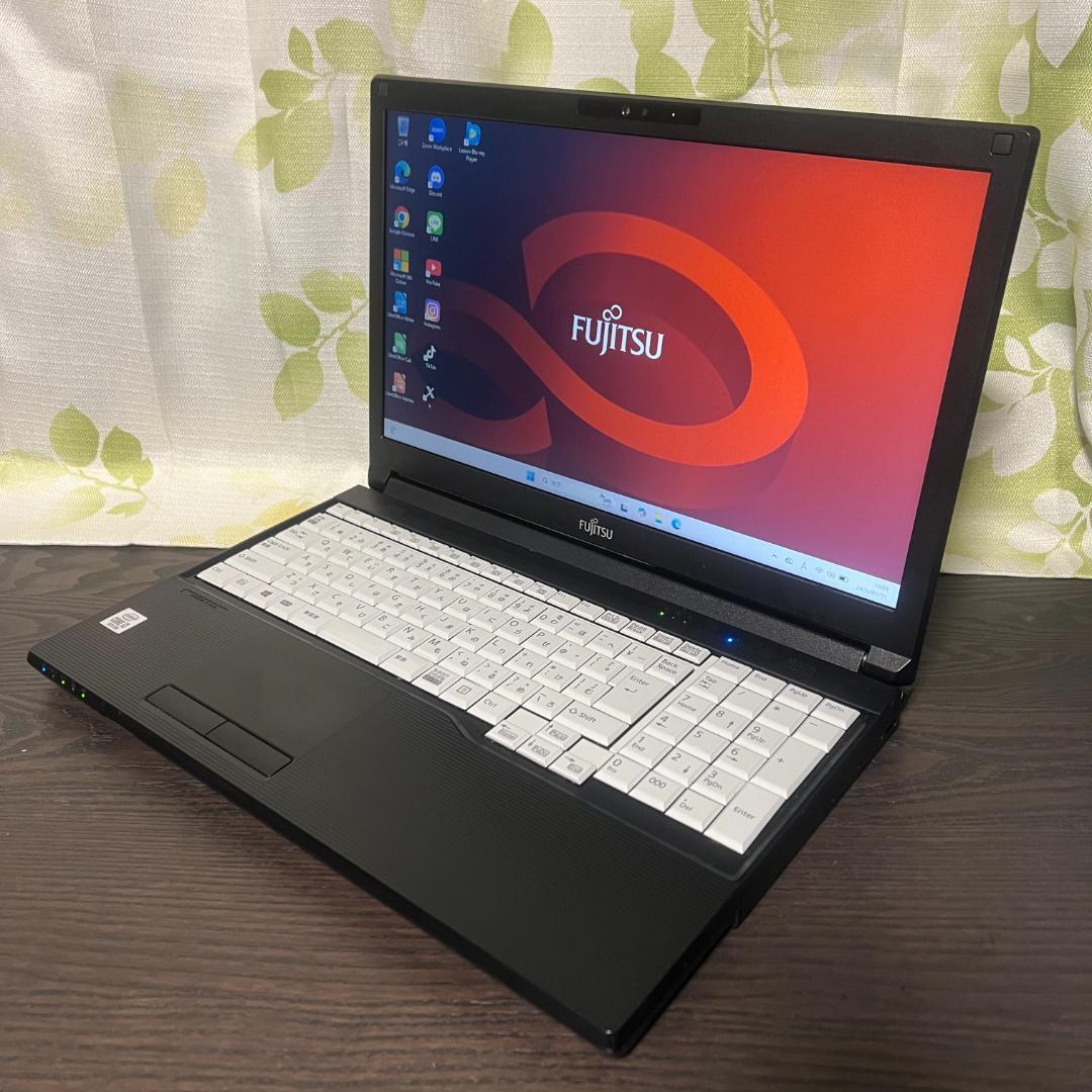 富士通 LIFEBOOK✨SSD256GB☆10世代Core i3☆メモリ8GB