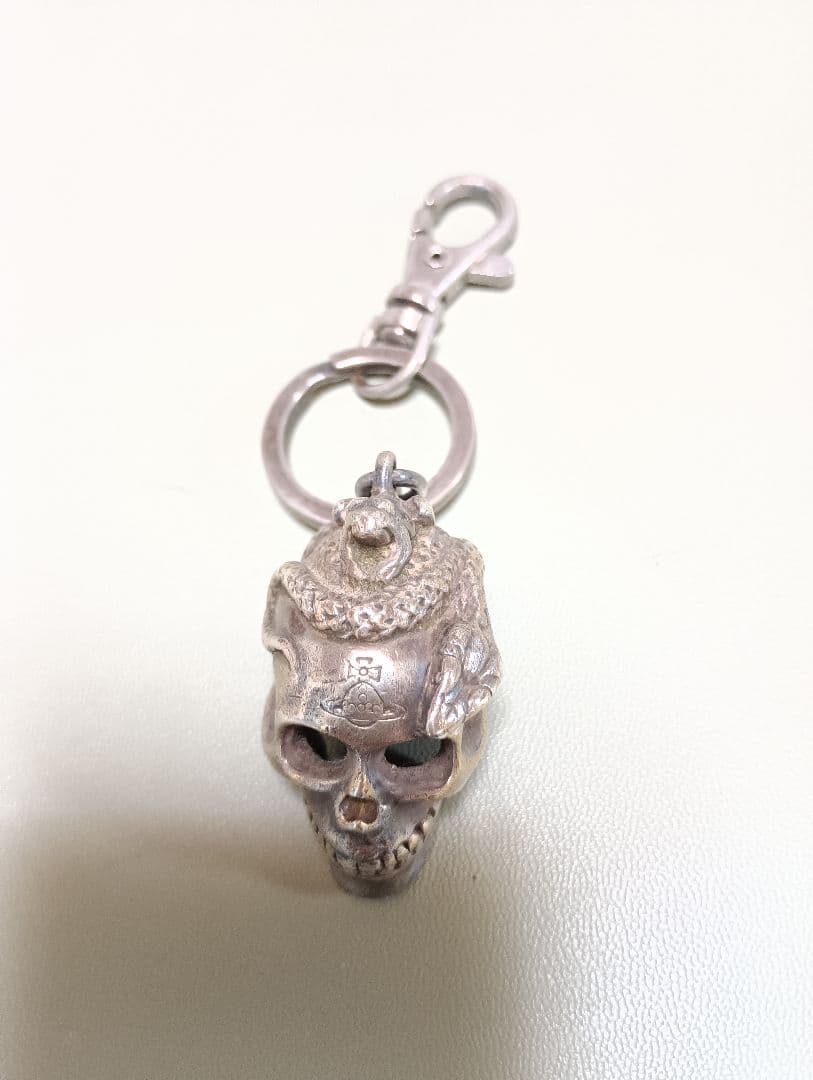 廃盤ヴィヴィアンウエストウッド スカル キーホルダー ドクロ