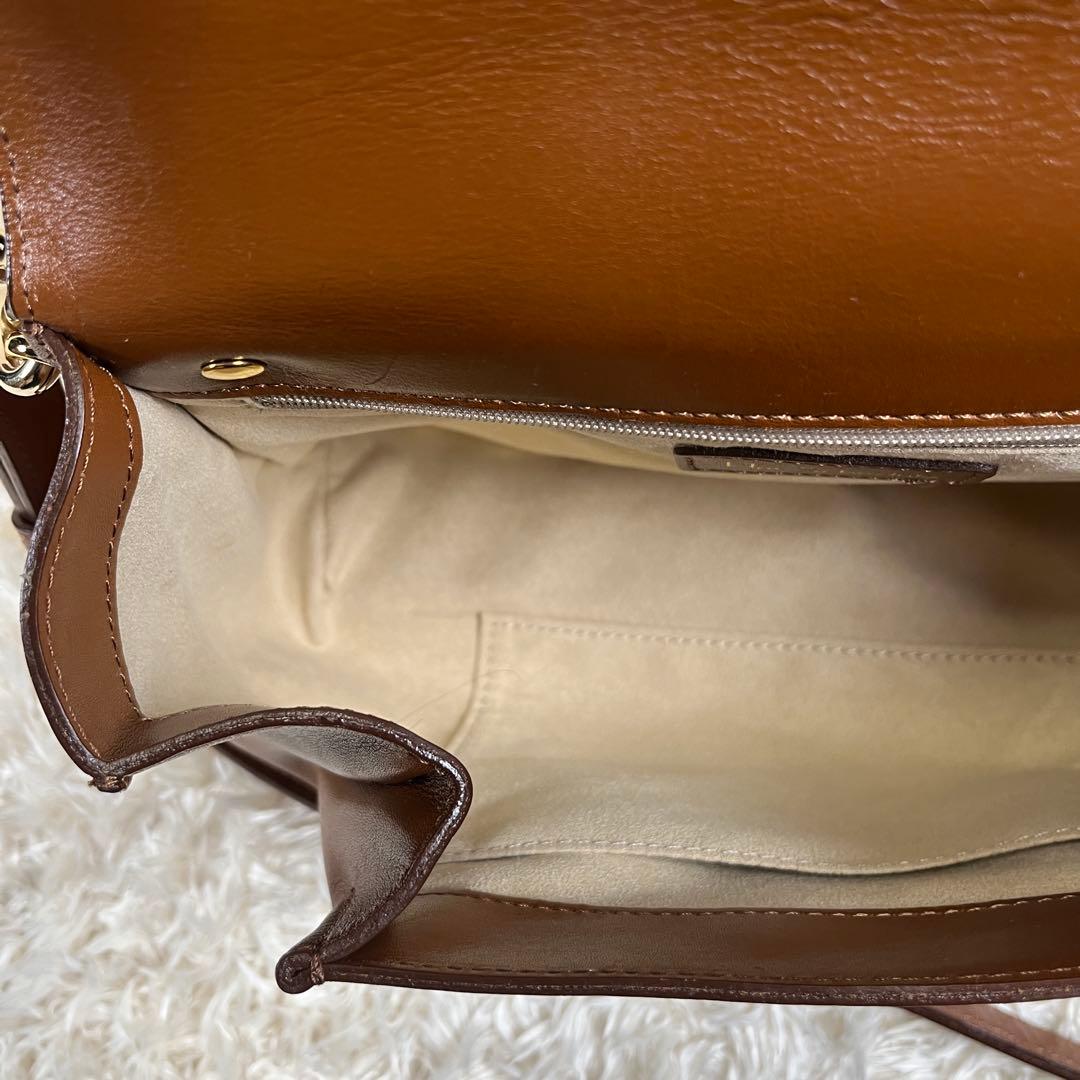 Her Schedule バースケジュール レザー ショルダーバッグ ブラウン