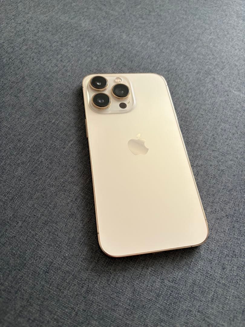 D&D　Apple iPhone 13 Pro 256GB ゴールド 本体