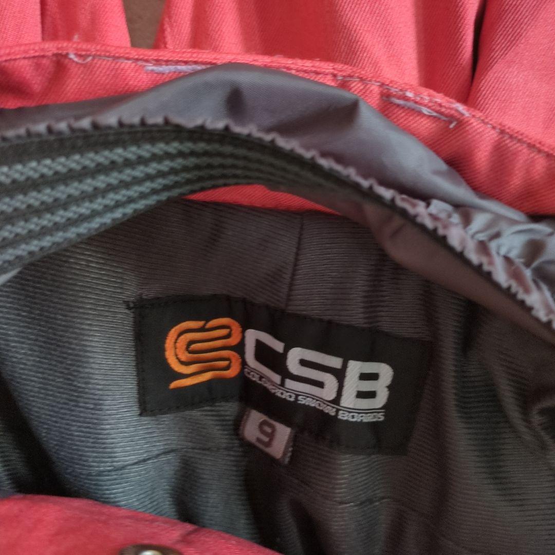 赤いスノーボードパンツ 女性用　　スキーウェアのセット