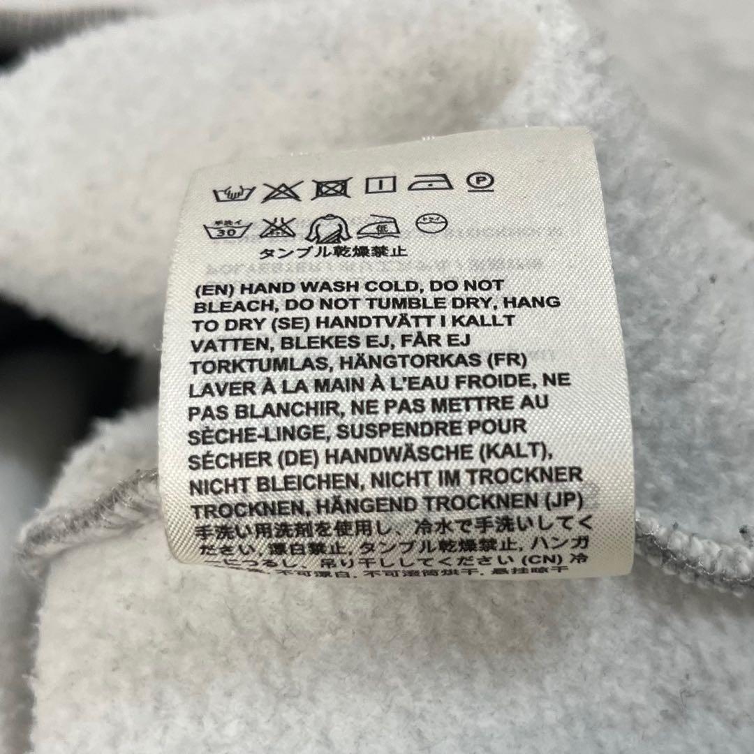 5221【超人気モデル】アクネストゥディオズ☆ビッグロゴ入りスウェット 定番色