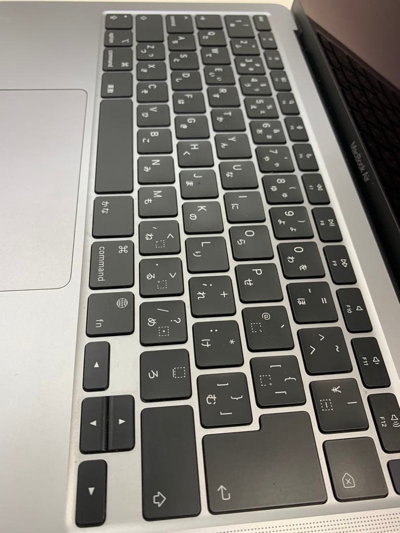 MacBook Air 2020 M1 8GB SSD 256GB tおおまけ