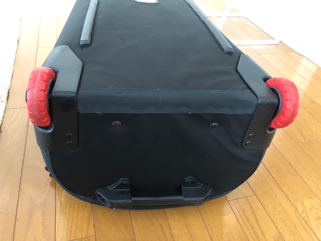 ノースフェイス　キャリーバッグ　大容量　使用1回