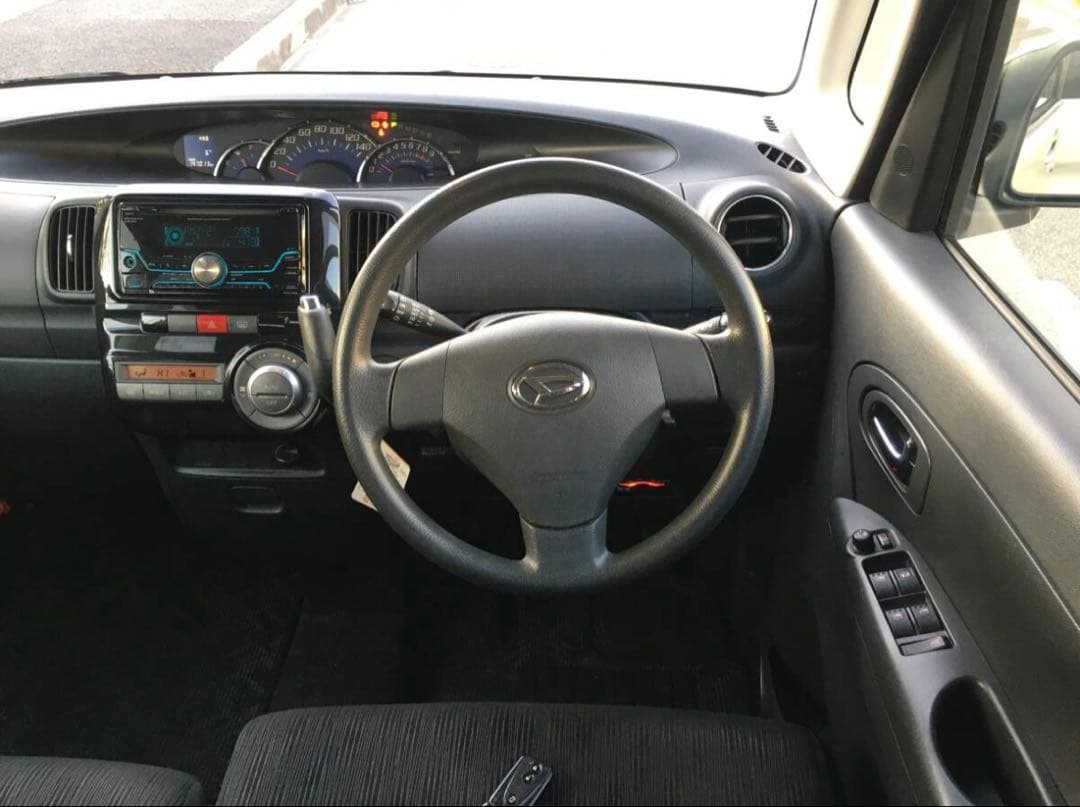 H24年ダイハツタント　G アイドリングストップ　スマートキー　電動スライドドア