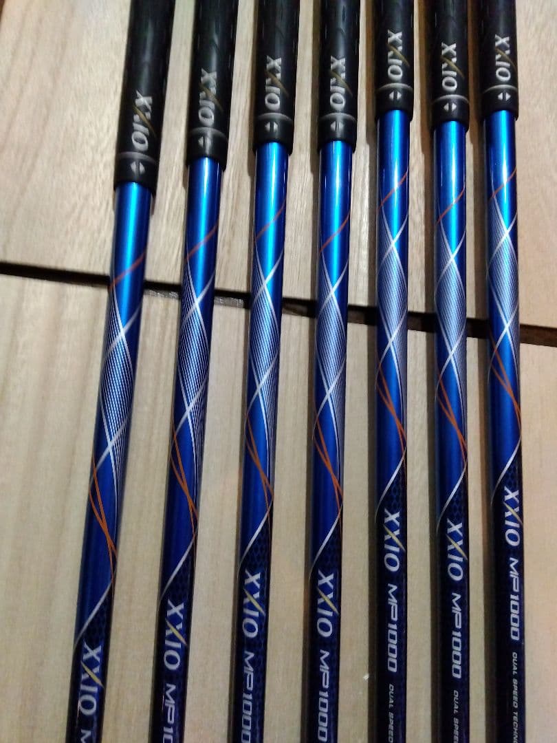 ゼクシオ10　アイアンセット