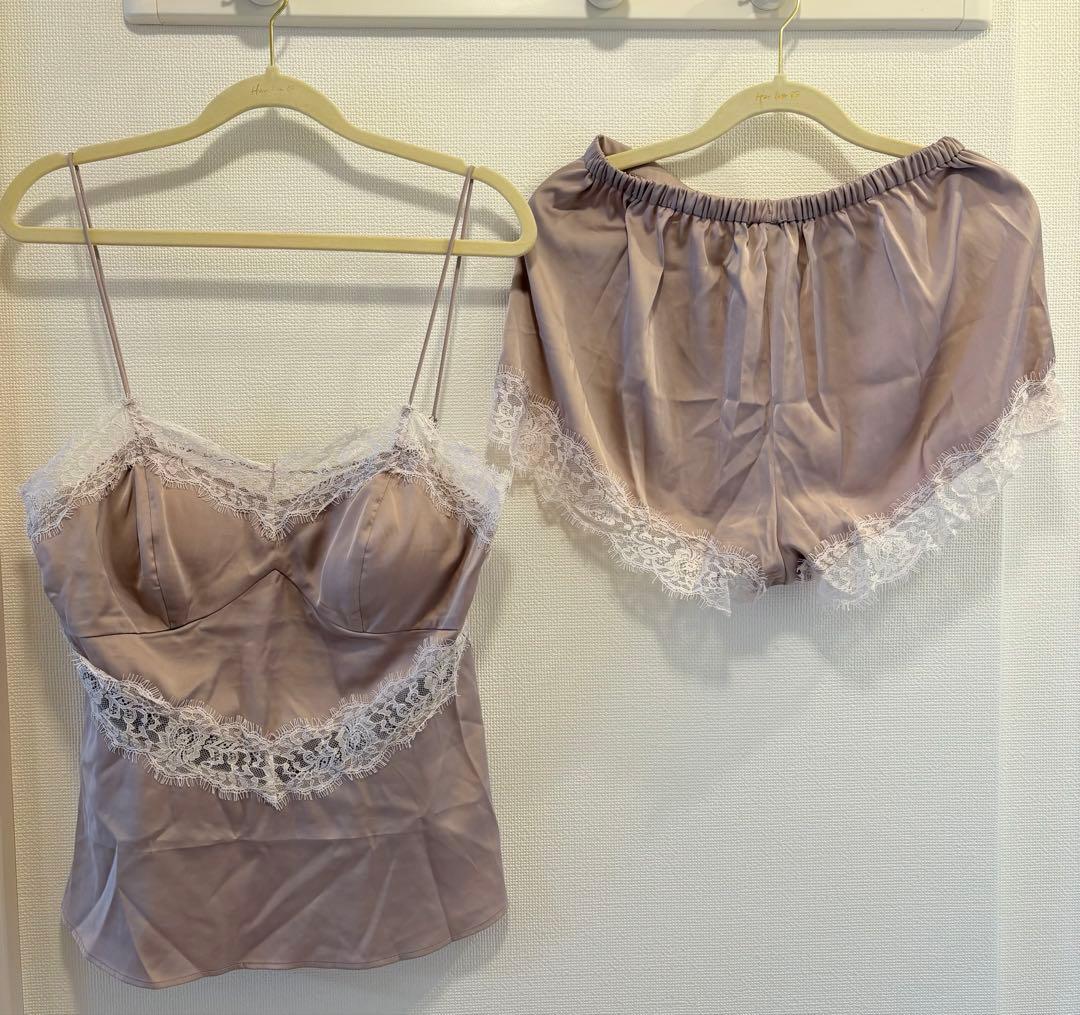 トップス ROSIER by Herlipto LACE CAMISOLE SET