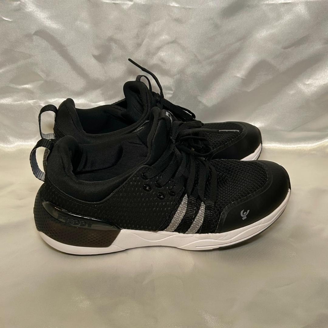 【しのえ】美品FREDDY　BBシューズ限定モデルシューズ☆ブラック☆37