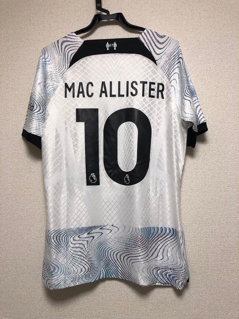 リバプール　マクアリスター　ユニフォーム