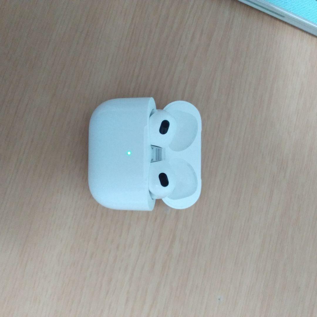 イヤホン Airpods3
