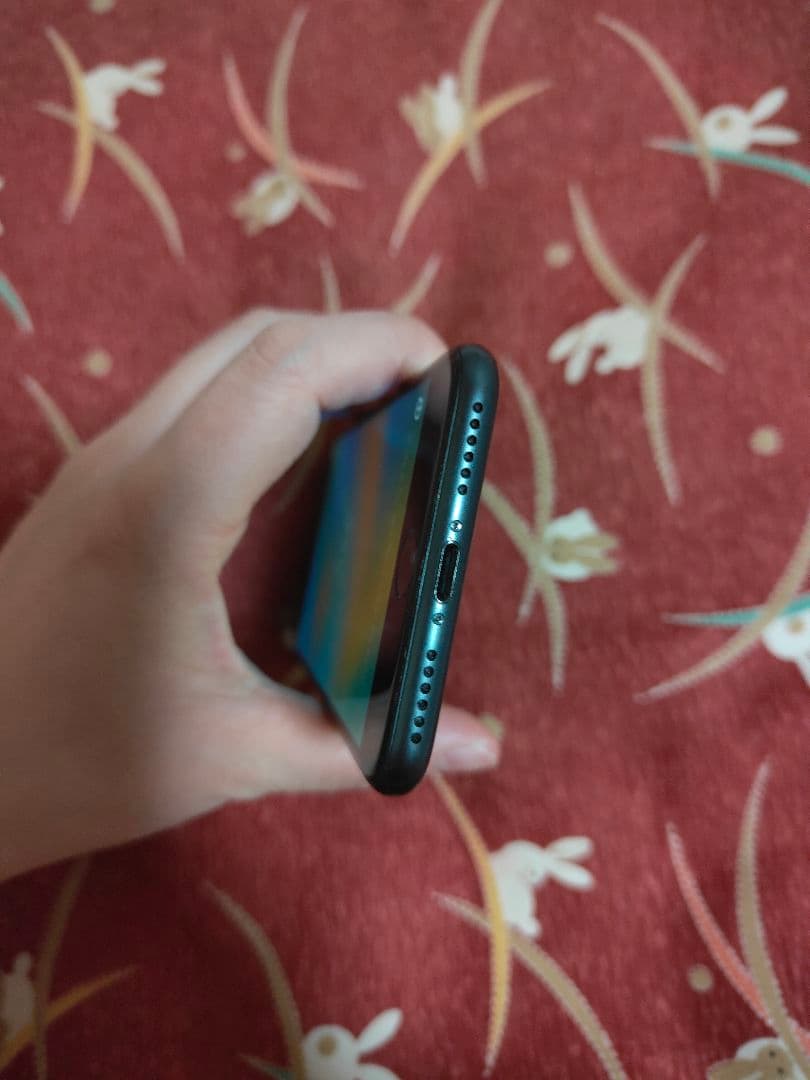 iPhone 8 ブラック 本体 64GB Simフリー