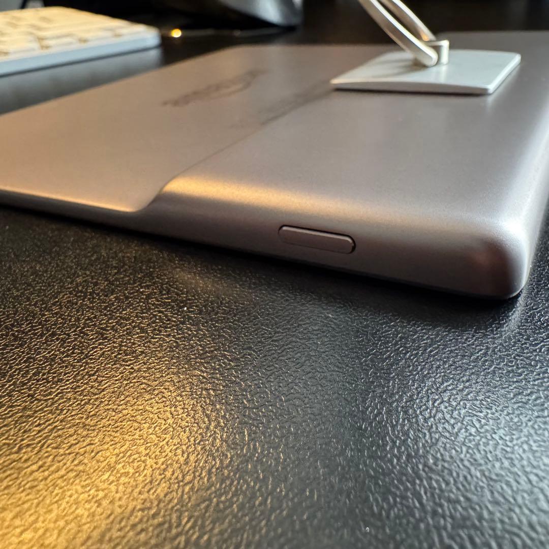 Kindle Oasis 第10世代 8GB 広告なし 電子書籍リーダー