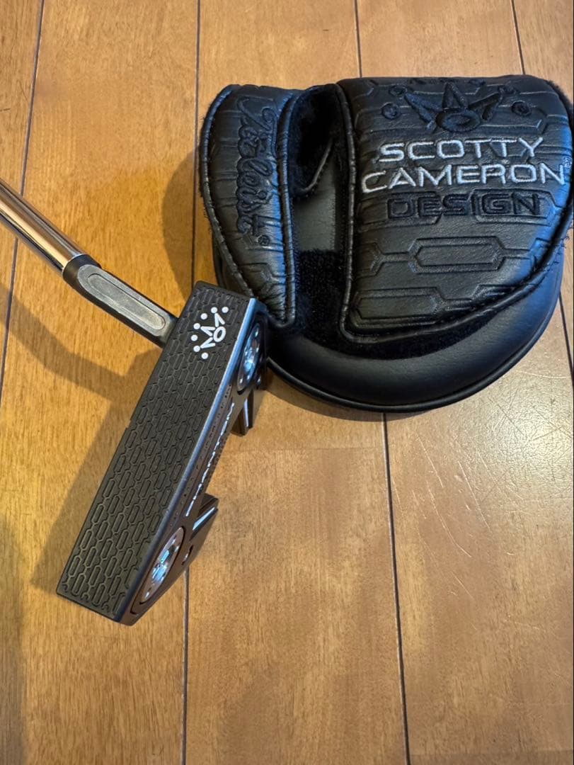 2025 スコッティキャメロン ファントムブラック5.5 ヘッドカバー付き