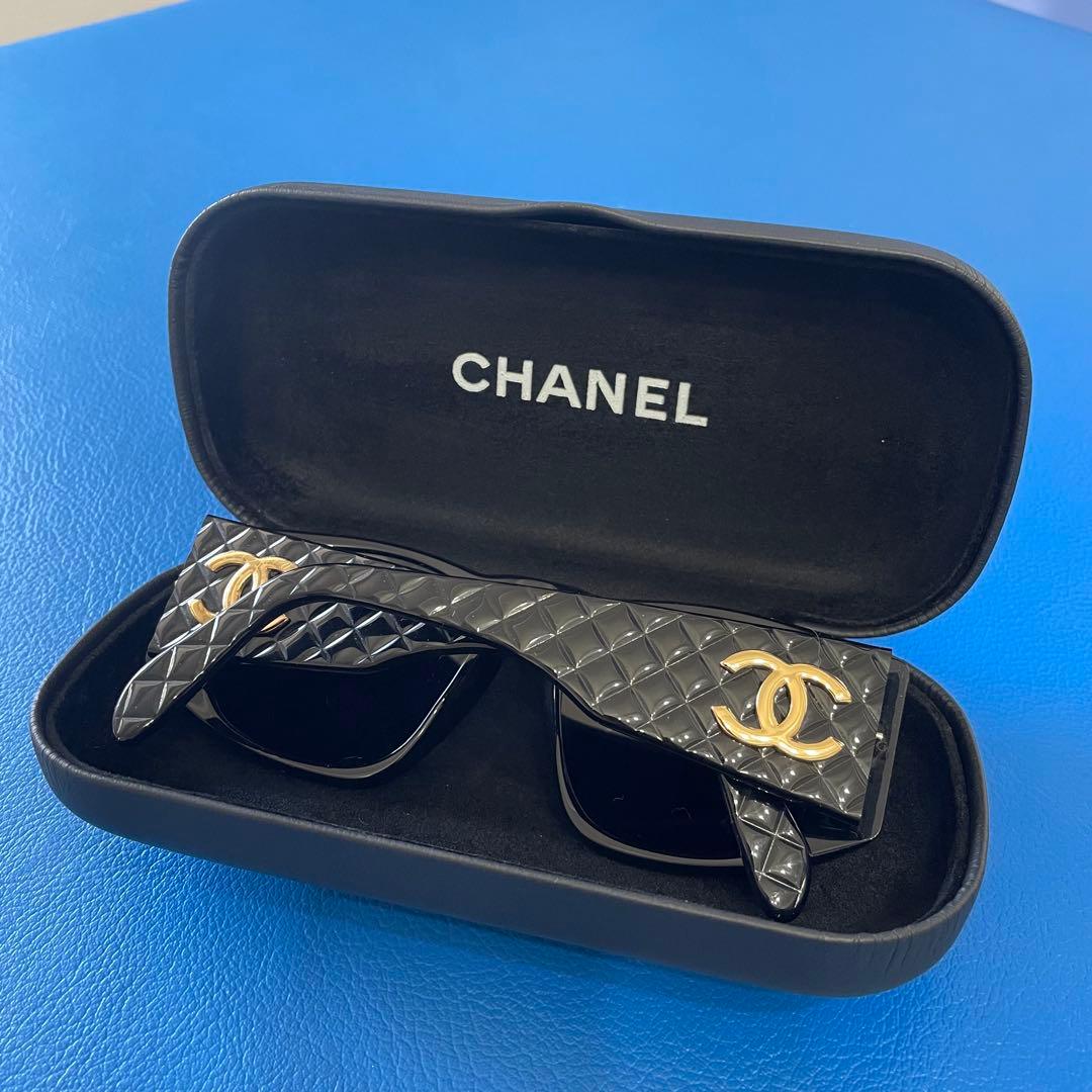 【美品】CHANEL ブラック サングラス キルティング　ゴールド
