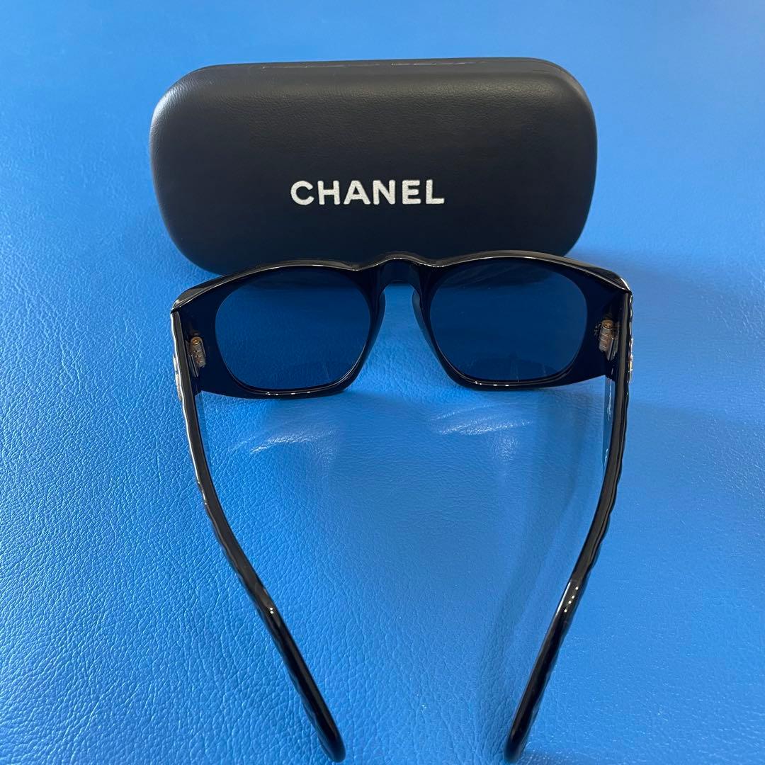 【美品】CHANEL ブラック サングラス キルティング　ゴールド