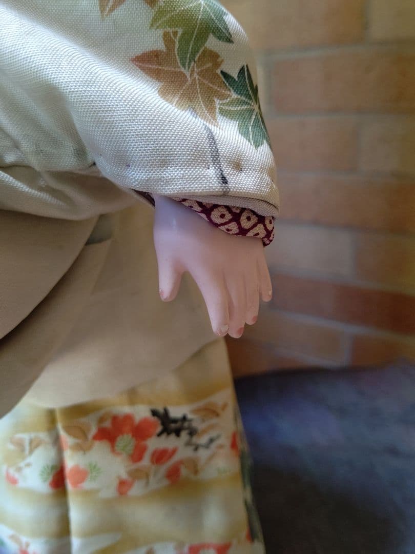 市松人形 銘はありませんが光龍斎です 昭和初期 大正の手描友禅 髪張り替え済み