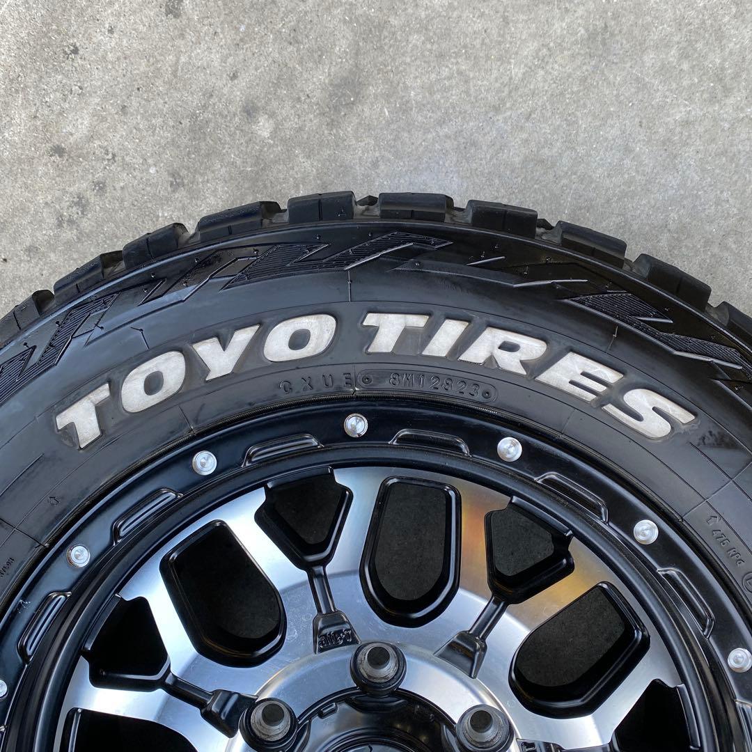 中古トーヨーオープンカントリーR/Tタイヤホイールセット　200系ハイエース