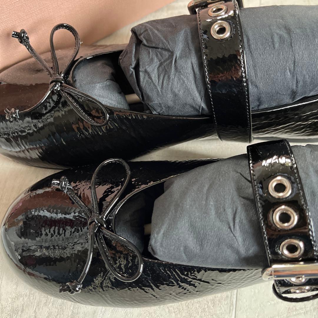 miumiu ミュウミュウブラック バレエシューズ