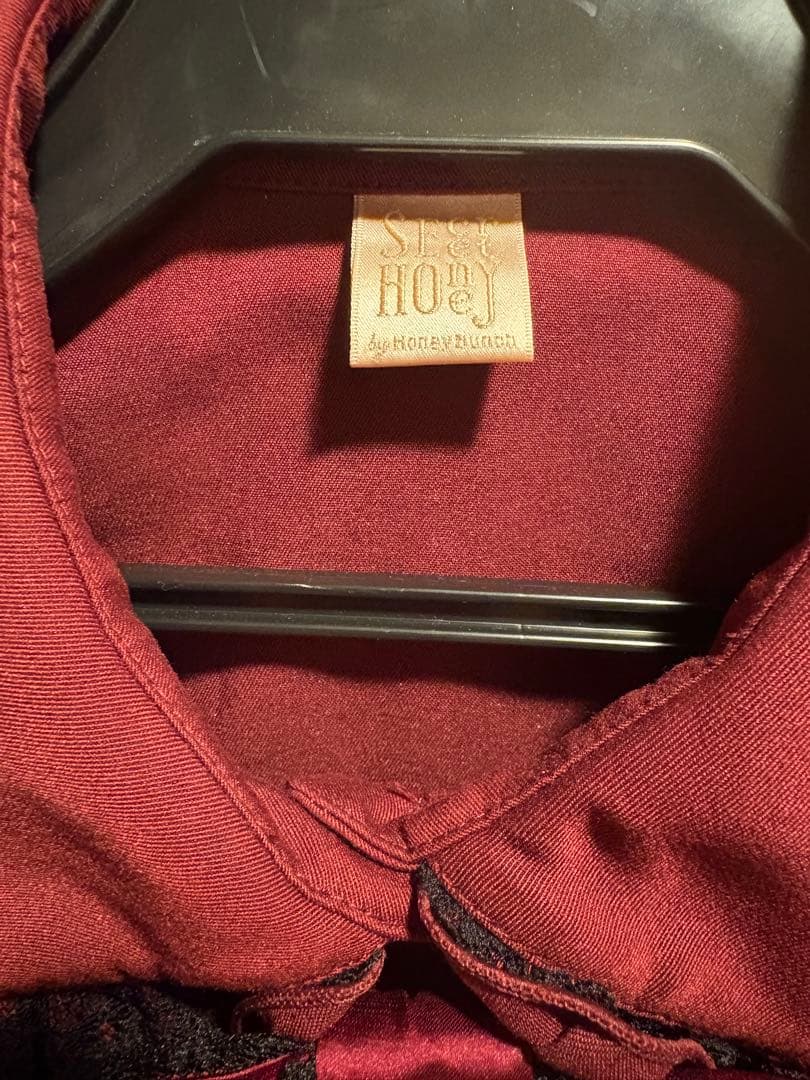 【匿名発送】 サイドアップヘムセットアップ ワイン