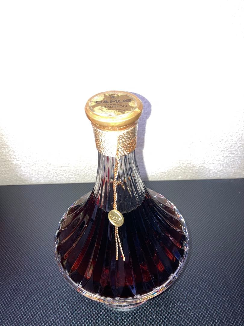 カミュ トランディション バカラ