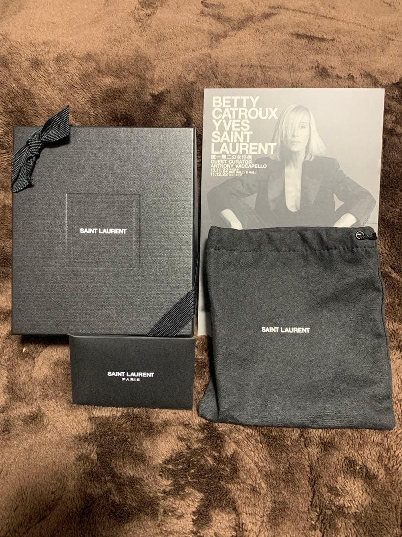 イヴサンローラン YSL SAINT LAURENT マルチフォールドウォレット
