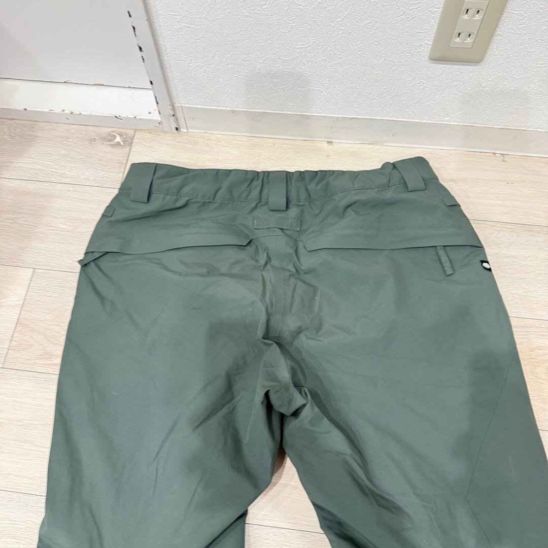 686 シックスエイトシックス GORE-TEX GT 24-25モデル　スノボ