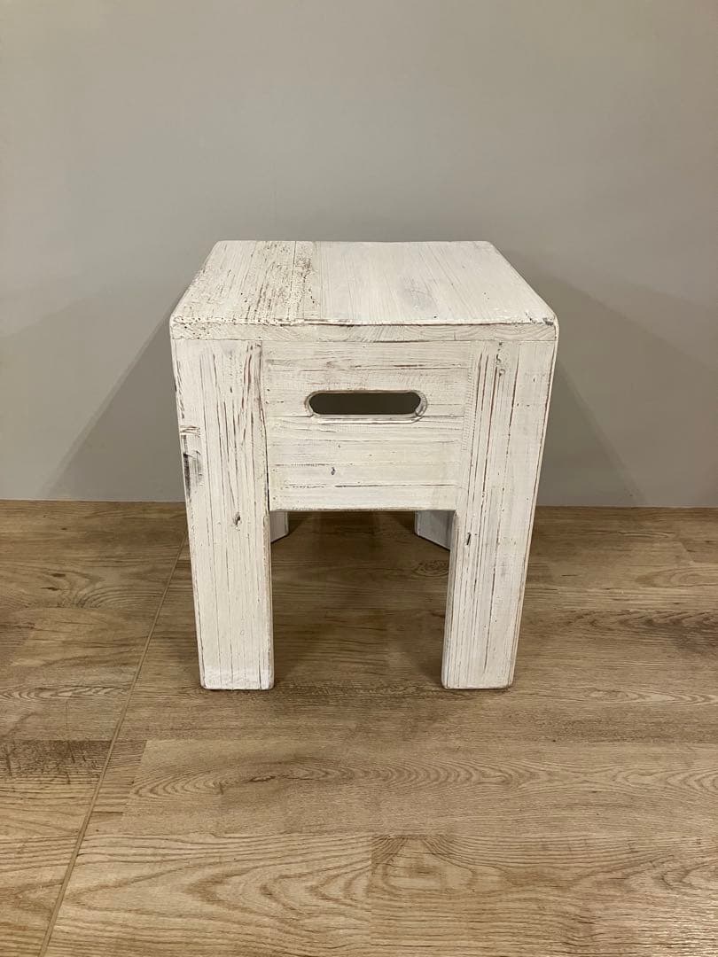 フレンチカントリー　パイン無垢材　スツール